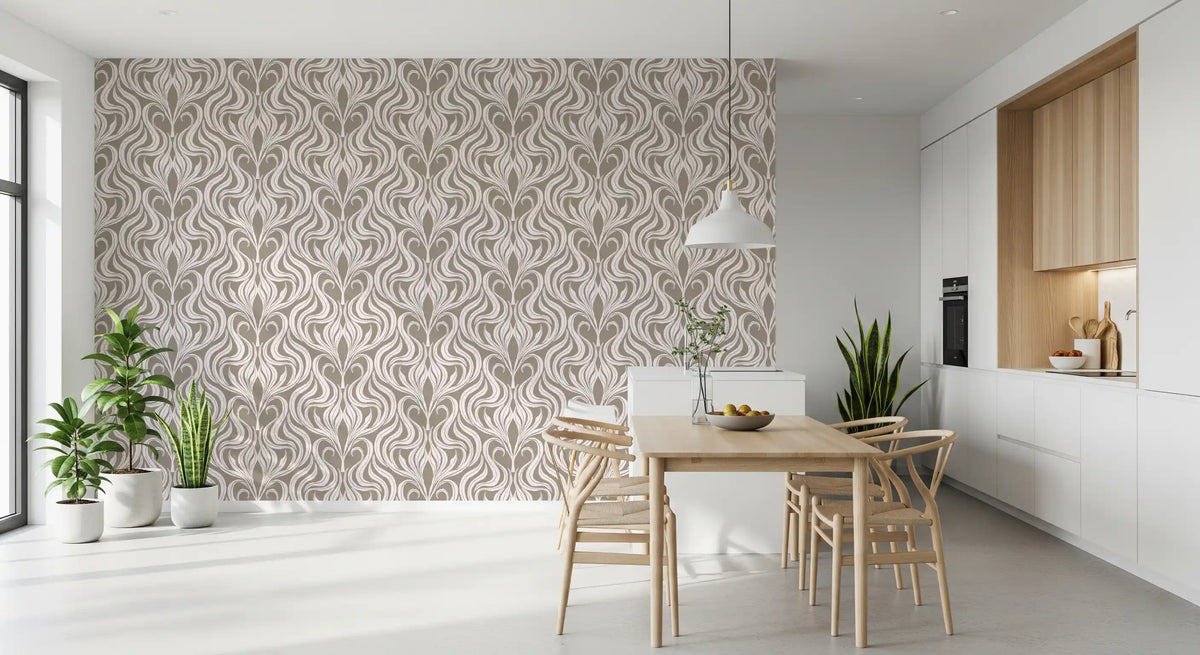 Botanische Damasttapete in Creme und Beige