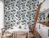 Papier peint à motif de baies et de feuilles aquarellées⁠