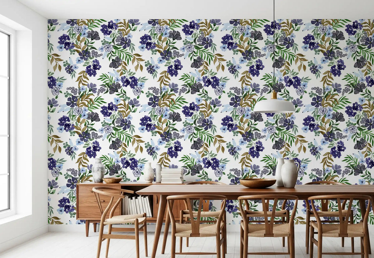 Papier peint à motif de baies et de feuilles aquarellées⁠