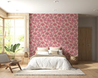 Danube Retro vintage bloemenbehang met zinnia en fluitenkruid in Viva Magenta-rood en Warm Sand