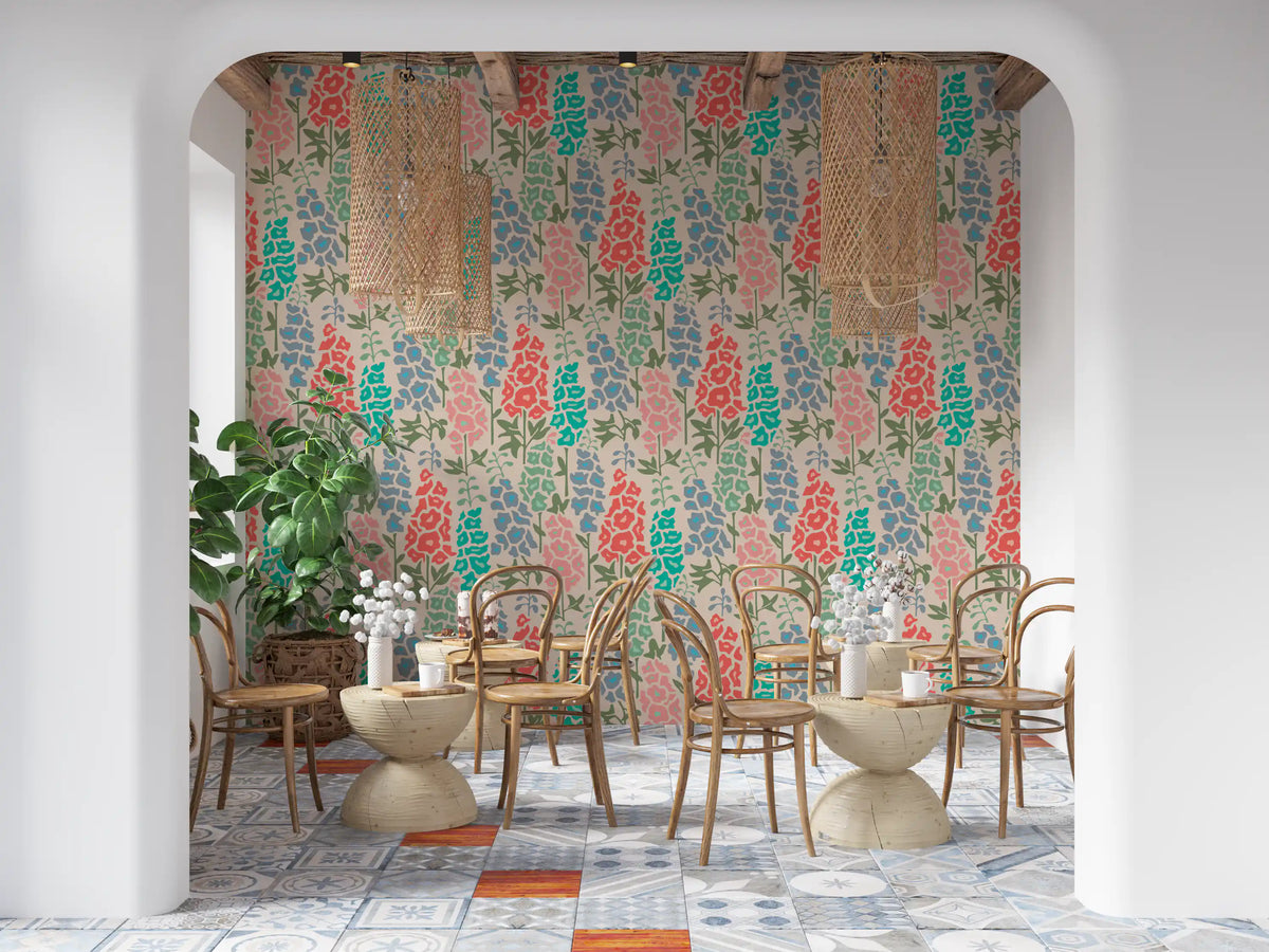 Delphinium Garden Retro sommerblomstret tapet i klare farver