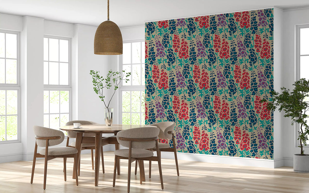 Papier peint fleuri estival rétro Delphinium Garden, bleu marine, rouge et violet⁠