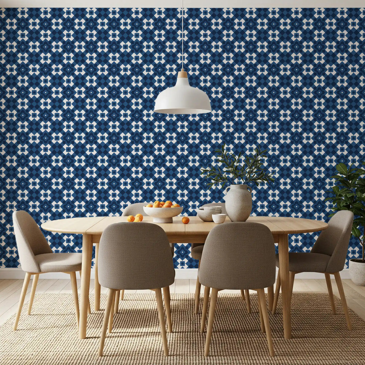 Papier peint à motif de carreaux losanges bleu marine nuit