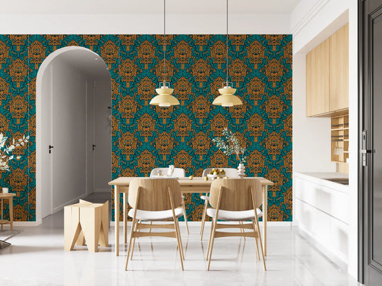 Tapete mit grafischem Maskenmotiv
