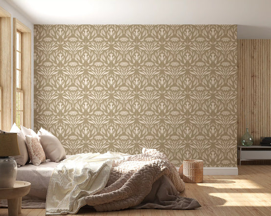 Klassische cremefarbene und beige Blumentapete