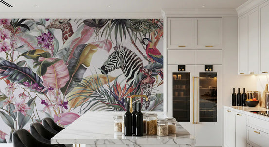 Wandbild mit exotischer Fauna und üppiger Flora