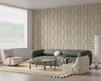 Minimalistisk tapet med myke beige vertikale penselstrøk