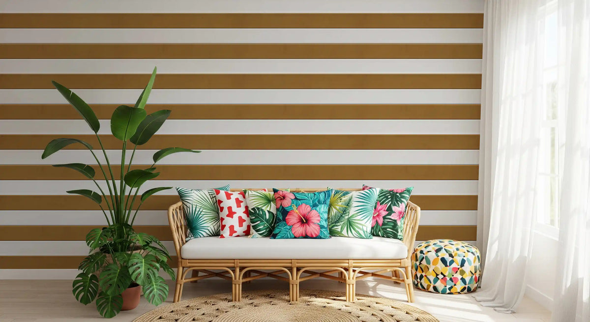 Papel de parede com textura às riscas bege-dourado