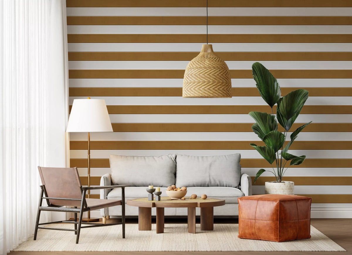 Papel de parede com textura às riscas bege-dourado