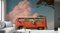 Vintage vægmaleri med kyst-campervan og feriestemning