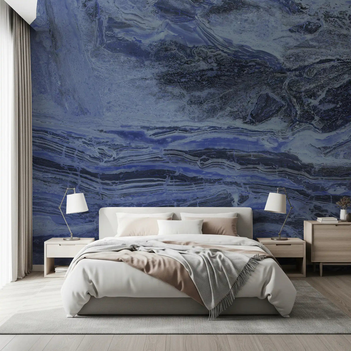 Papier peint panoramique à volutes de marbre bleu azur profond