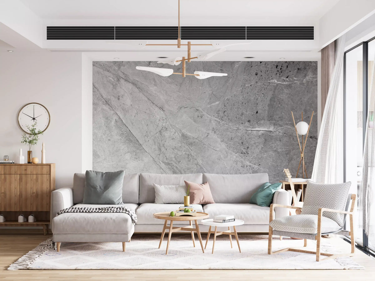 Minimalistisk väggmålning med en platta i kallgrå marmor