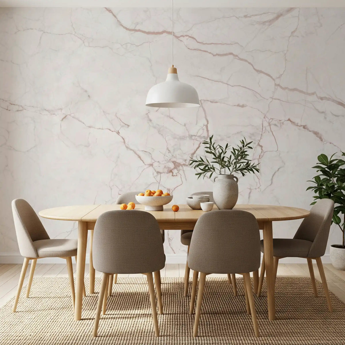 Wandbild mit roséfarbenem, geädertem Marmorstein