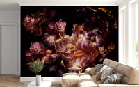Papier peint panoramique à fleurs sombres dorées