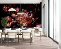 Papier peint panoramique à fleurs sombres dorées