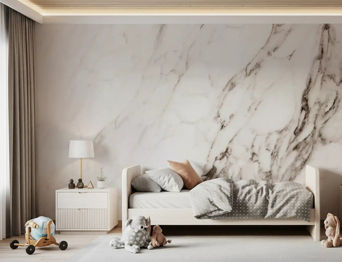Muurschildering met de textuur van witte Calacatta-steen