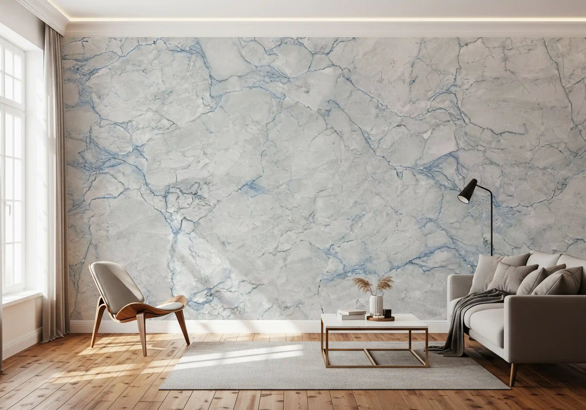 Wandbild mit Marmoradern in kühlem Graublau