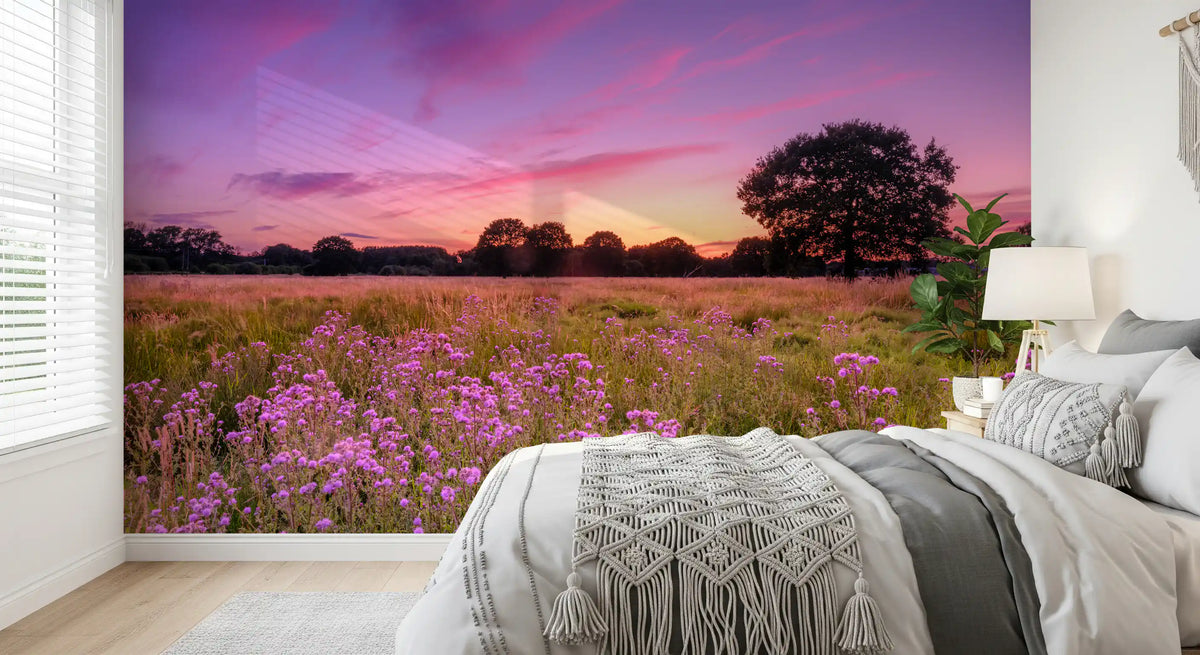 Fotomural de Paisagem de Prado com Horizonte Roxo