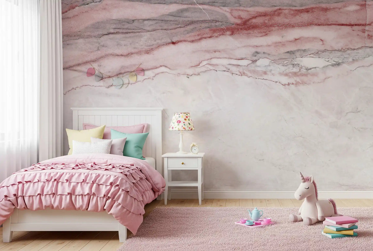 Papier peint panoramique en marbre veiné rose quartz