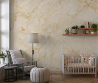Wanddecoratie met crèmekleurige breccia-marmerstructuur