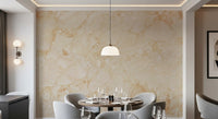 Wanddecoratie met crèmekleurige breccia-marmerstructuur