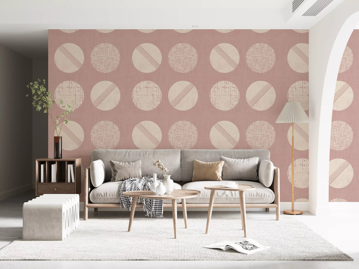 Tapet med blushrosa og kremfargede sirkler, mid-century-stil