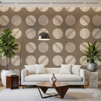 Tapeten mit Kreisen in warmem Taupe und Creme im Mid-Century-Stil