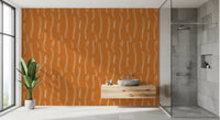 Tapet med bølgede striber i brændt orange, mid-century