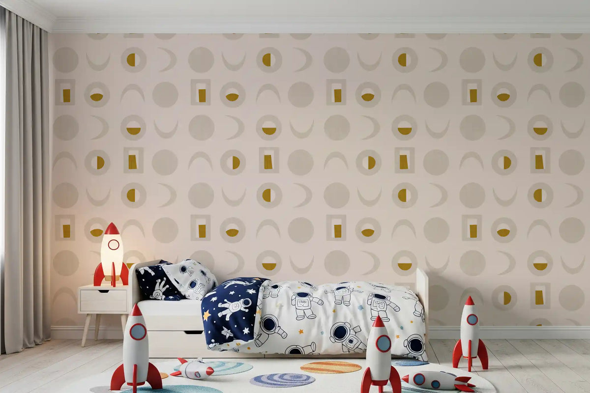 Cremefarbenes senfgelbes Mondphasen-Tapetenmuster im Mid-Century-Stil