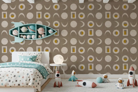 Tapete mit Mondphasen in warmem Taupe, Mid-Century-Tapete⁠