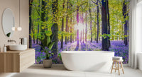 Wandbild „Frühlingshafte violette Waldlandschaft“