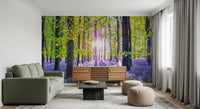 Wandbild „Frühlingshafte violette Waldlandschaft“