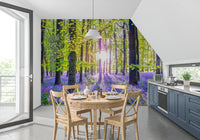 Wandbild „Frühlingshafte violette Waldlandschaft“