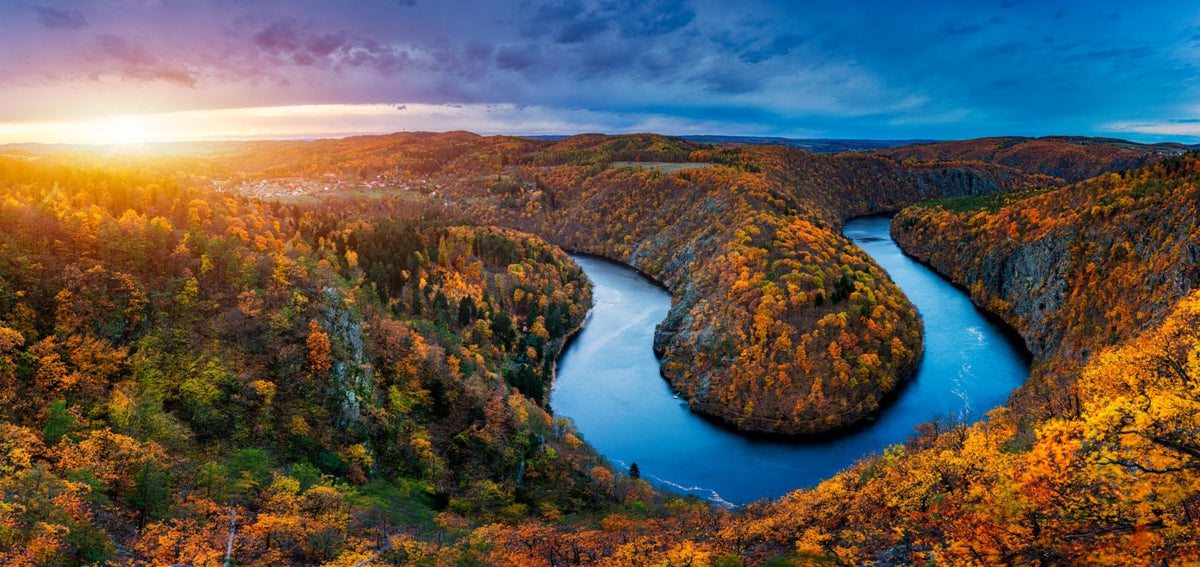 Vltava River Autumn Forest Paper peint mural in your room — zoomed