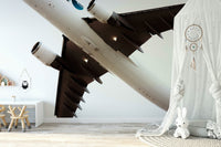 A detail shot of the elegant lines in the wallpaper.

