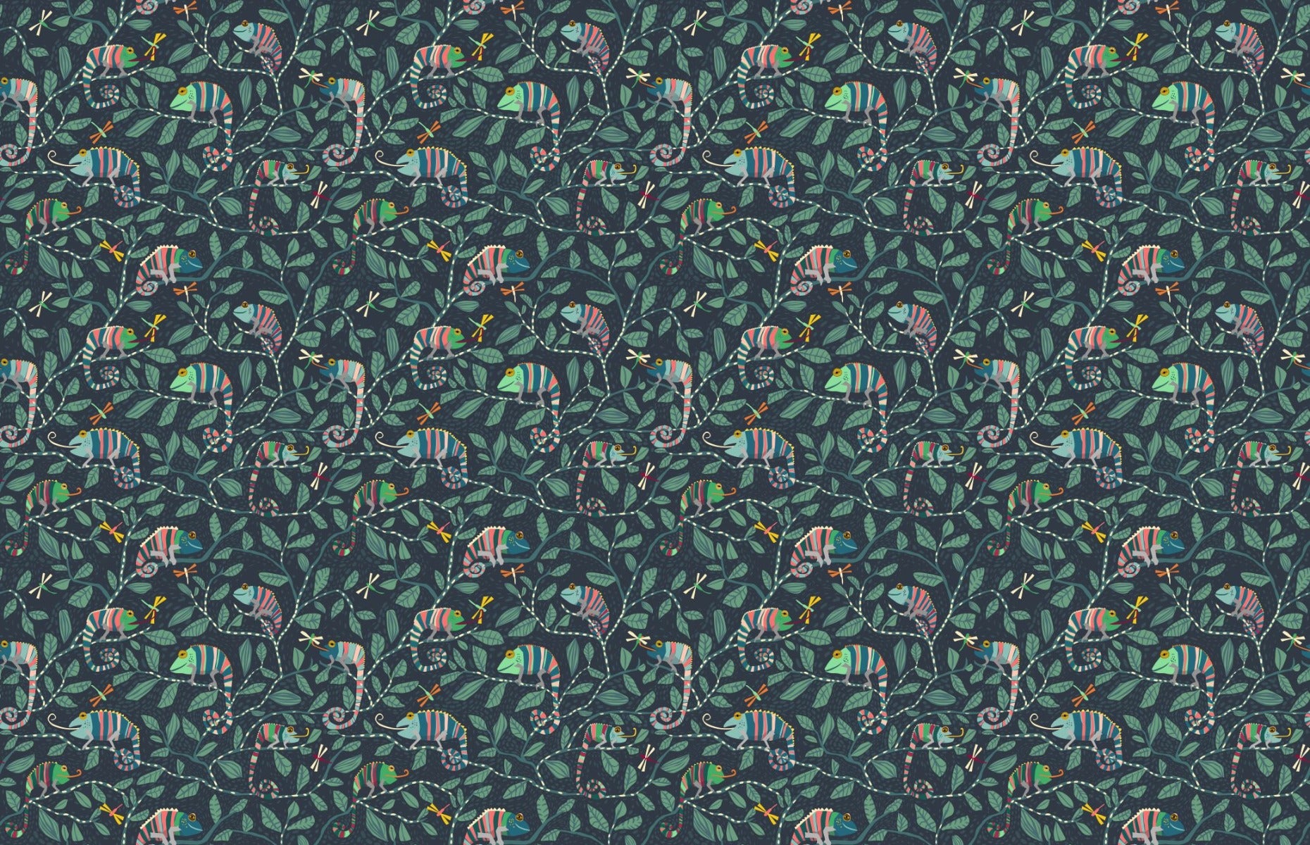 Kameleon kamouflage chic tapet in your room — zoomed