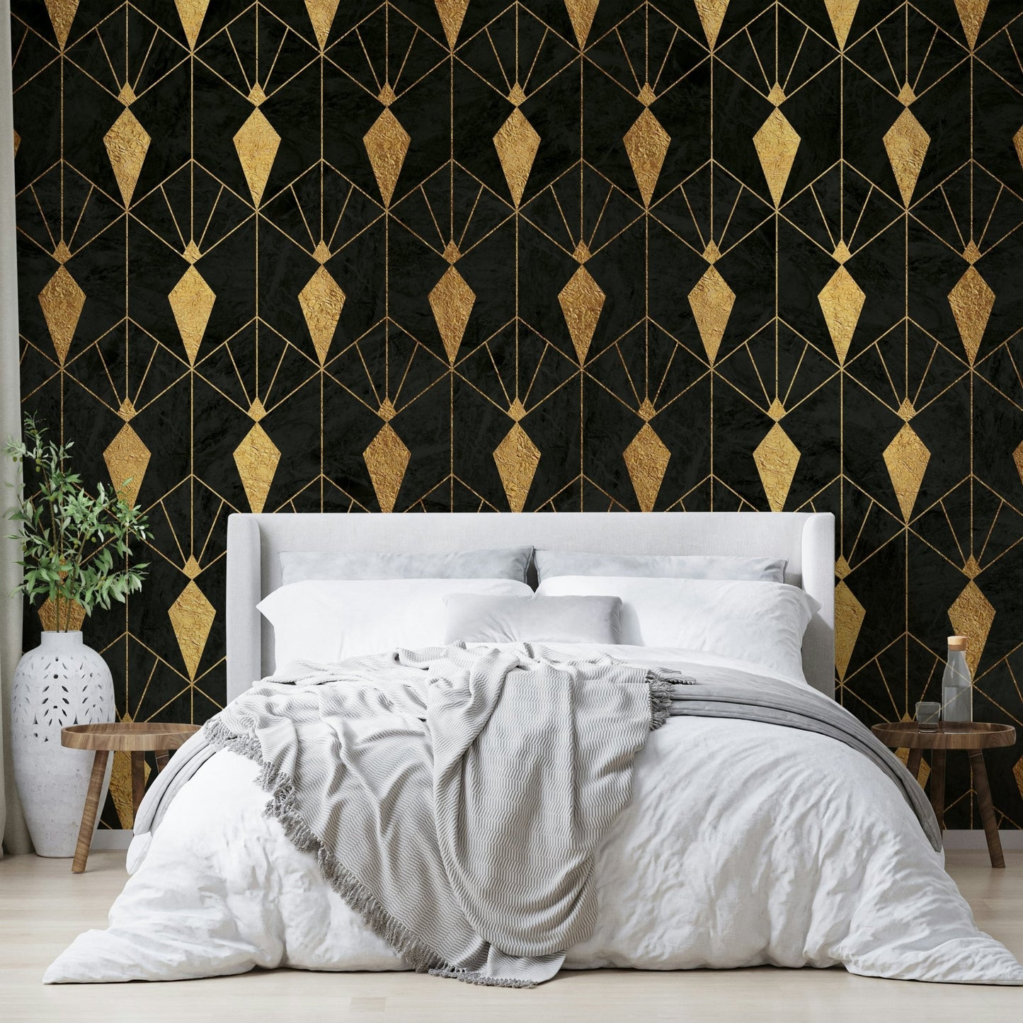 Elegant Art Deco design with bold contrasts of black and gold

