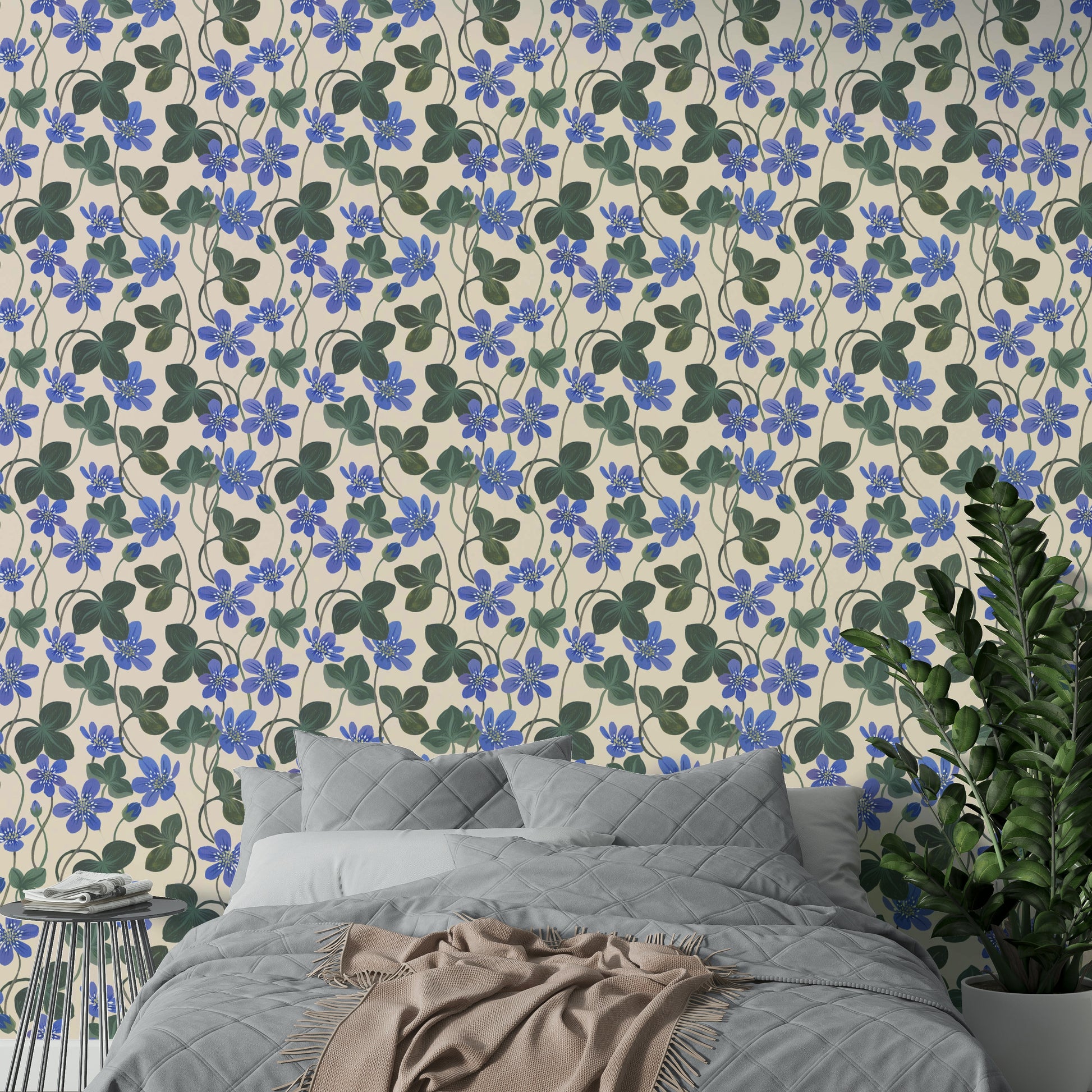 Classic blue and white flower wallpaper design

