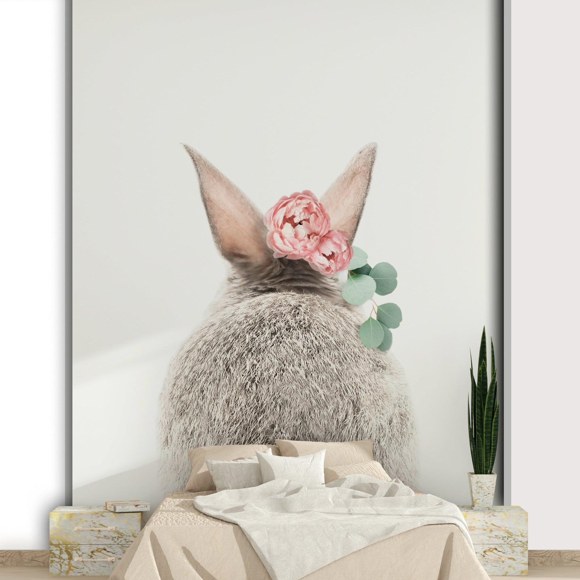 Wall decor evoking happiness and a love for animals and nature.

