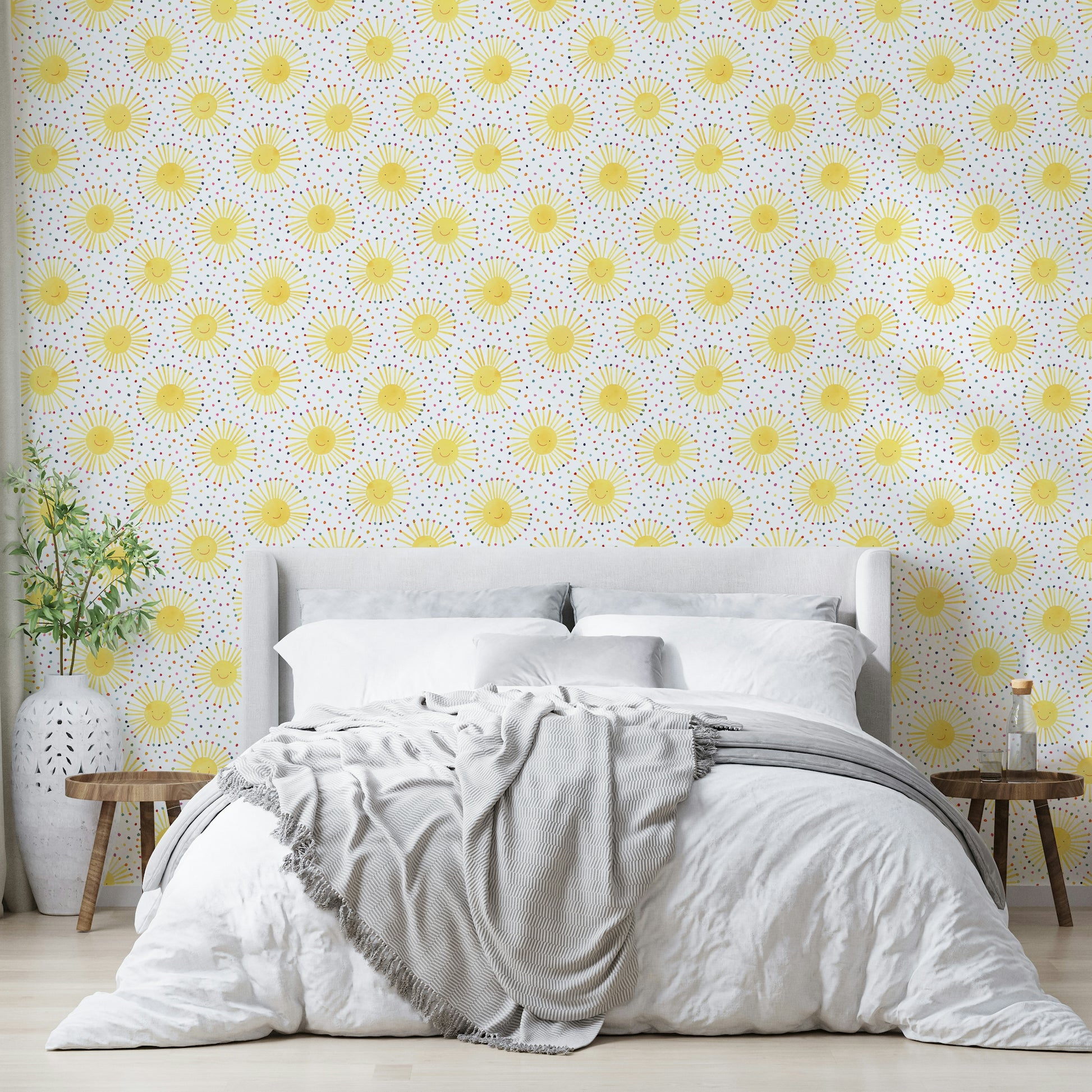 Bright and cute sun wallpaper for kids’ room

