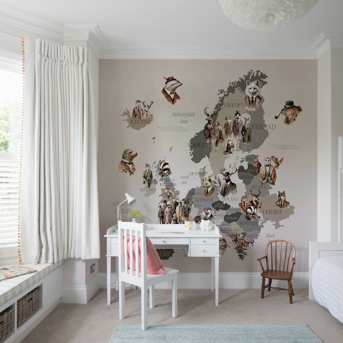 Illustrated map of Europe with animals

