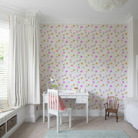 A classic floral repeat wallpaper for walls.

