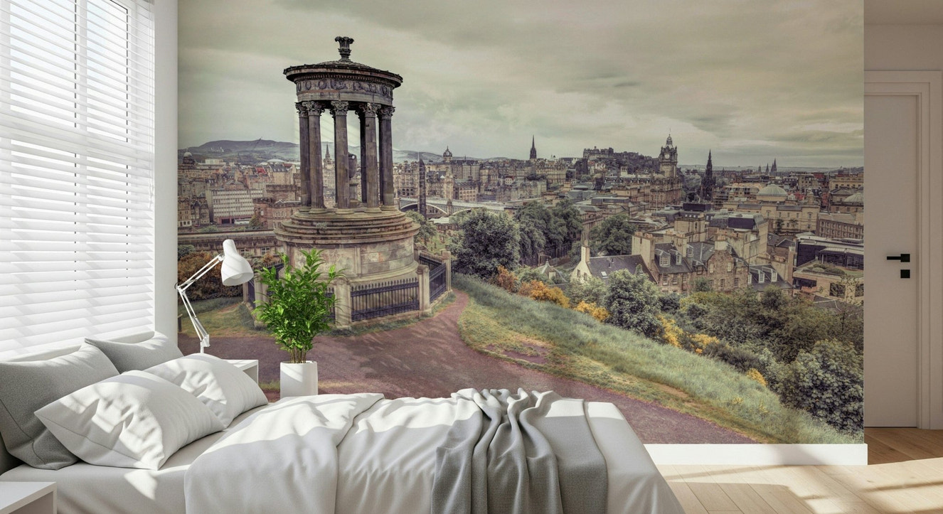 Elegant Edinburgh wall decor print, monument against skyline.