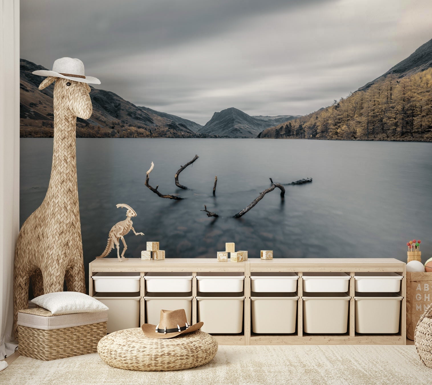 The sky is cloudy and gray.

