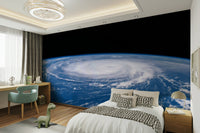 The look is very dramatic and sophisticated.
