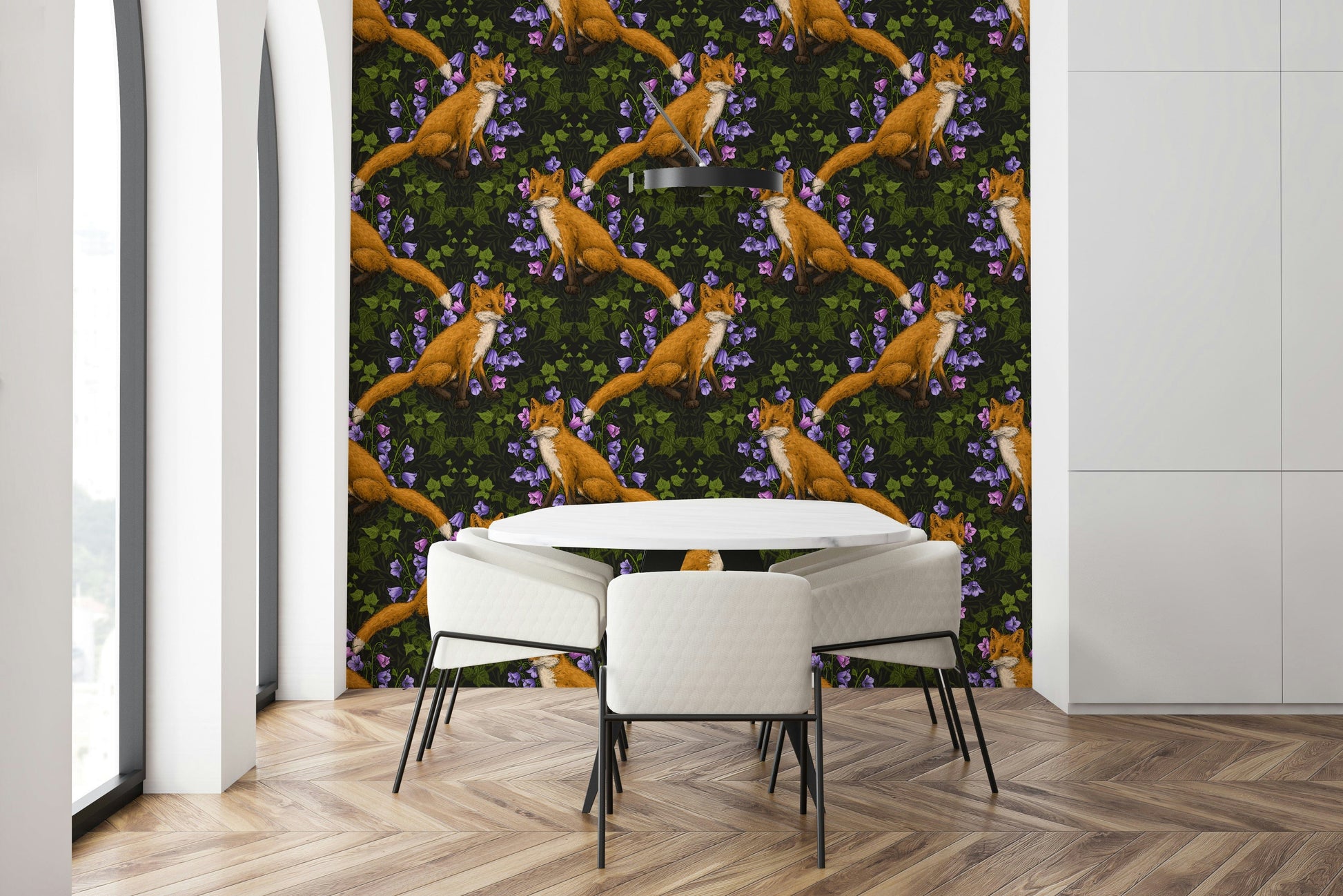Woodland Creatures and Ivy Wallpaper – Peaceful forest design highlighting a fox amid verdant ivy.