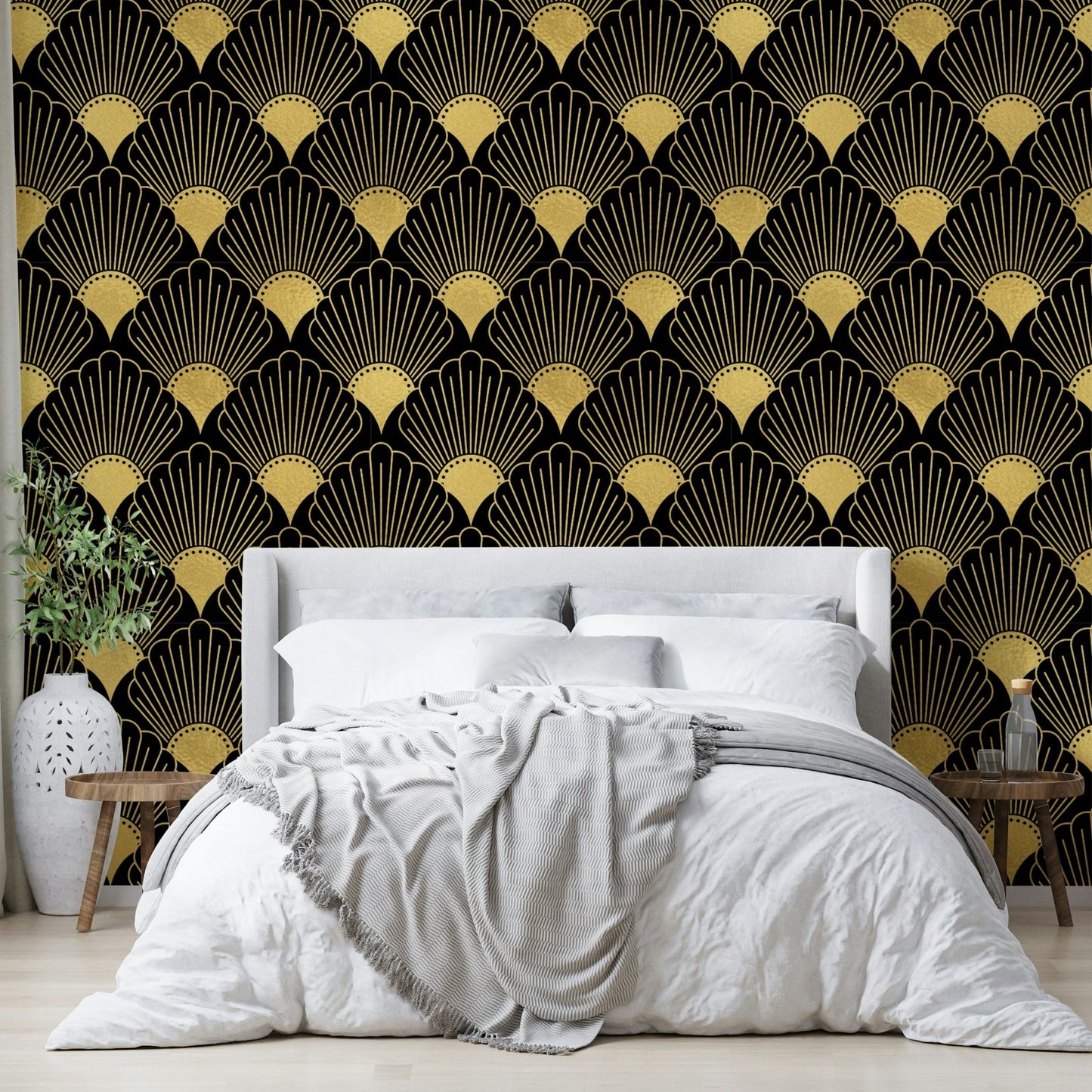 luxurious gold wallpaper mural
