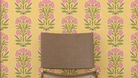 A wallpaper design with a floral pattern.

