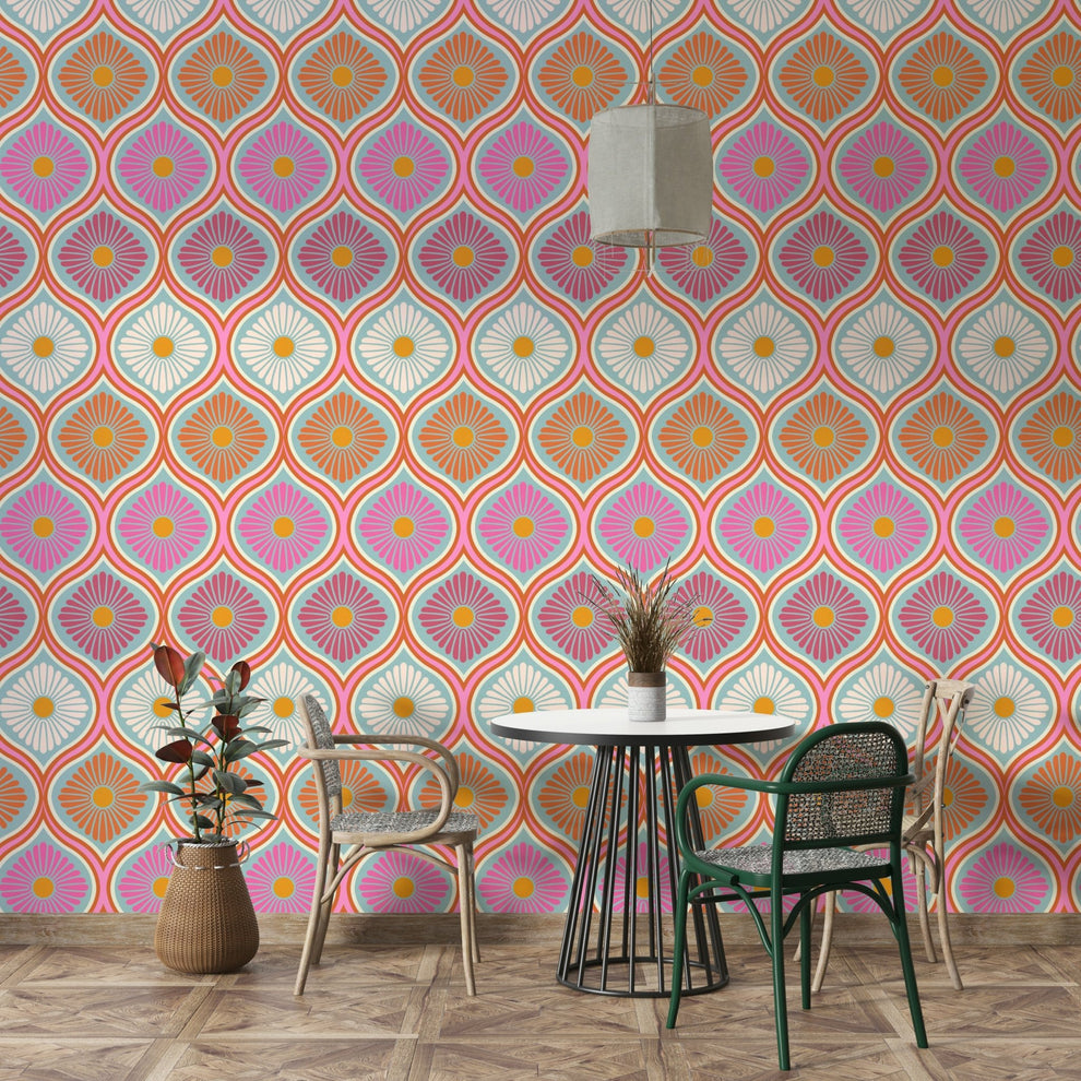 Groovy 70s Flower Power - Retro Style