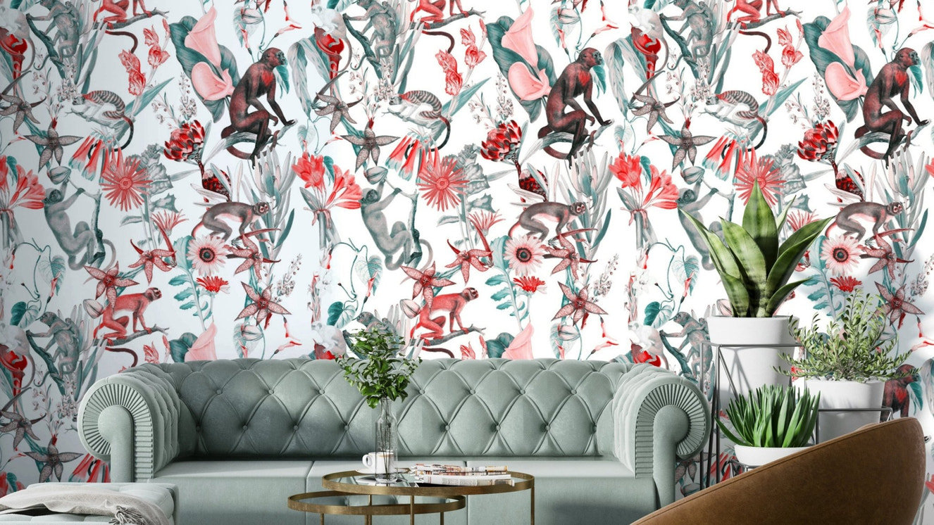 Hakuna Wallpaper with tribal-inspired pattern

